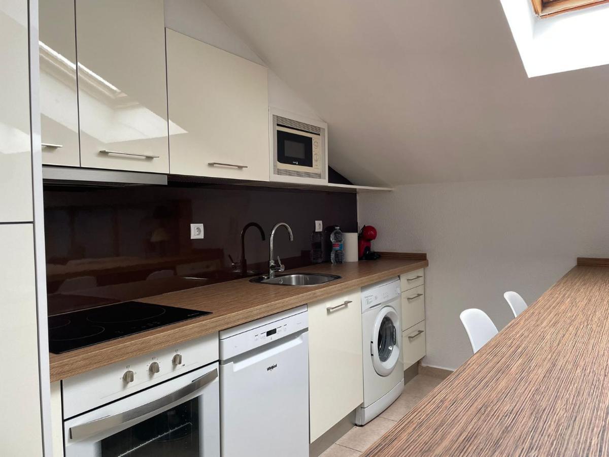 Vtz El Balcon De Rey Alfonso V Apartment Zaragoza Ngoại thất bức ảnh